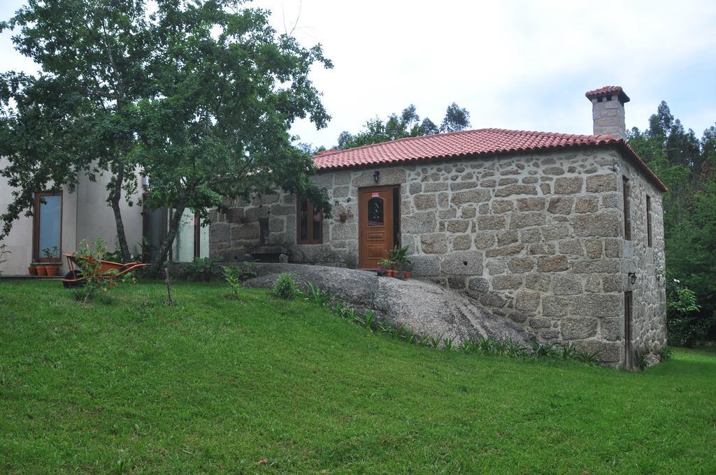 مبيت وإفطار سانتا كومبا داو Casas Vale Martinho المظهر الخارجي الصورة